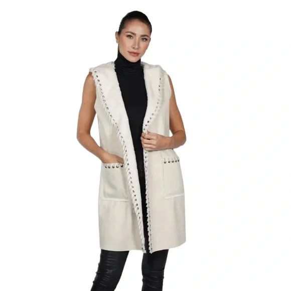 NEW Nordstrom Rack Love Token Whipstitch Trim Faux Suede Faux Fur Vest - Picture 1 of 15